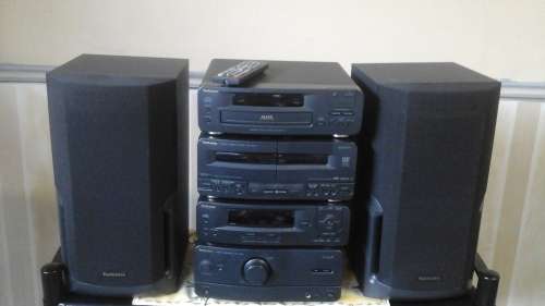 FANTASTIC TECHNICS AUDIO TOWER SYSTEM. MODEL SL-CH510. MADE IN JAPAN. AWESOME!