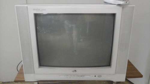 FANTASTIC VITO TV. MODEL: TAS5458. REALLY AWESOME PIECE!