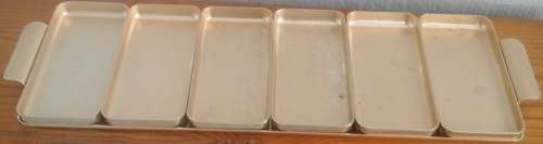 STUNNING VINTAGE KAYMET SNACK TRAY WITH DISHES. MADE IN ENGLAND. FANTASTIC AND USEFUL PIECE!