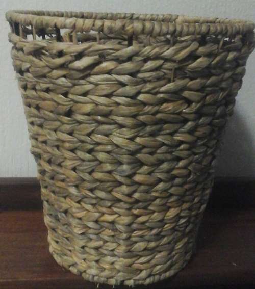 INCREDIBLE CANE/ RATTAN DUSTBIN. BEAUTIFUL AND USEFUL PIECE!