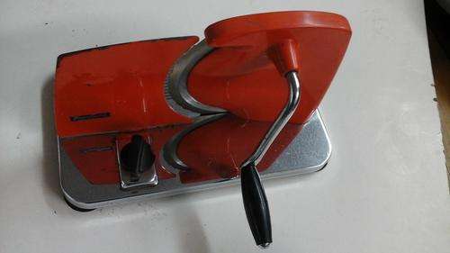 Vintage manual slicer