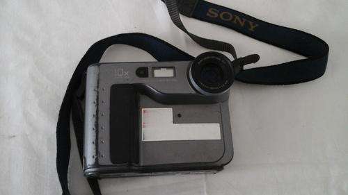 INCREDIBLE DIGITAL STILL CAMERA MDC -FD73. AWESOME!