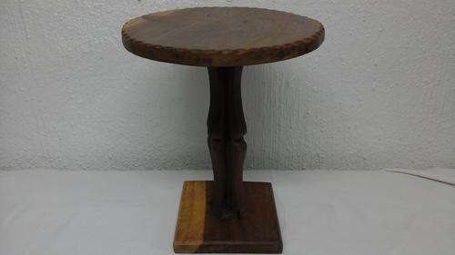 STURDY & UNUSUALLY DESIGN BEAUTIFUL VINTAGE  KIAAT OCCASSIONAL TABLE. RIGID AND IN AWESOME CONDITION