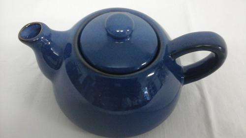ELEGANTLY PRETTY STONEWARE EXCLUSIVELY FOR PIER 1 TEAPOT WITH LID. NO MUG. SIMPLY GORGEOUS!