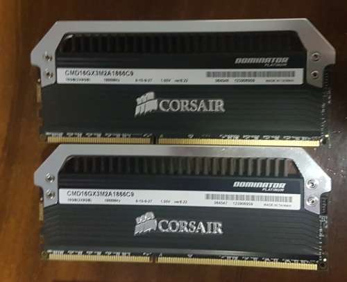 Corsair 16GB (2x8GB) 1866MHz Dominator Platinum