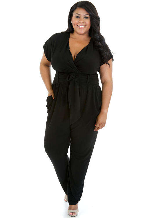 BEAUTIFUL BLACK BELTED PLUS SIZE JUMPSUIT