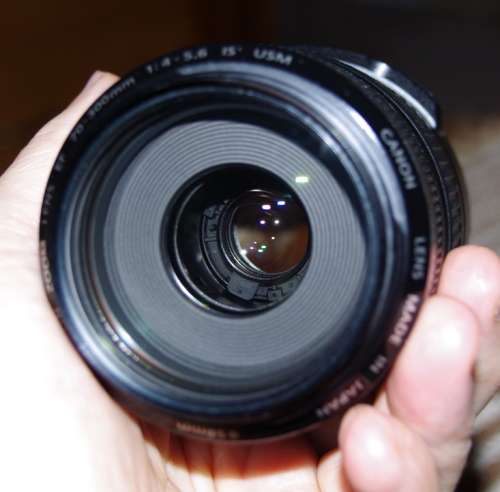 Canon 70-300mm IS USM Lens in top condition inside and out, very sharp lens, caps and filter incl
