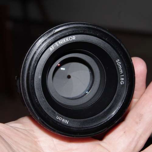 Nikon 1.8 50mm G lens, photos show exact item on sale
