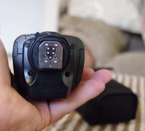 Canon 430EXII speelite with pouch in like new condition, mint.
