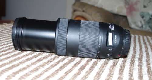 Canon 70-300 USM Nano, photos show exact item on sale, excellent condition.