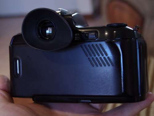 Nikon F-601 film camera, photos show exact item on sale, working 100%, good condition.