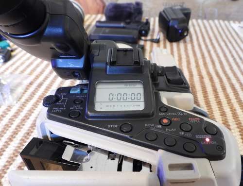 Canovision Hi 8 Ex1 video camera, please read description.