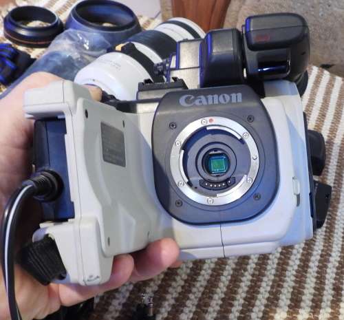 Canovision Hi 8 Ex1 video camera, please read description.