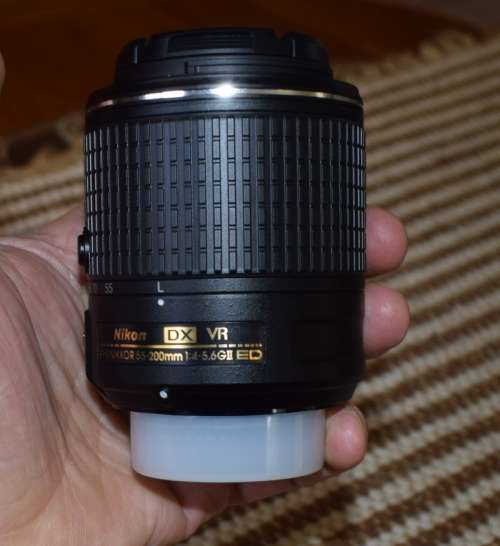 Nikon 55-200 VR ii in as new condition inside and out, photos show exact item on sale.