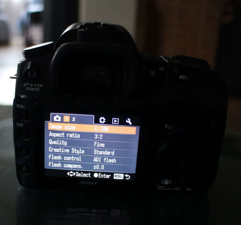 Sony A200, please read the description, not working properly, please read description.