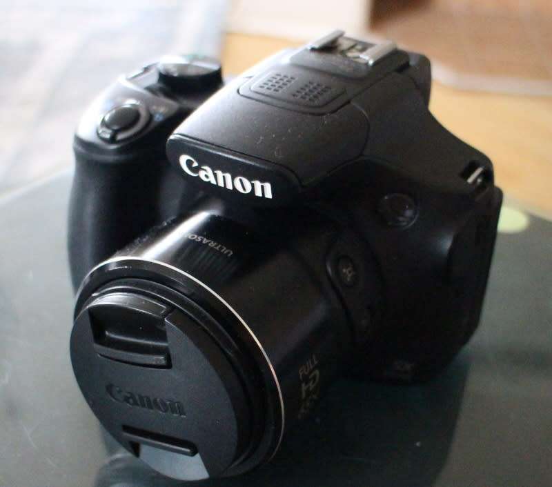 Canon SX 60 HS, photos show exact item on sale, good working condition.