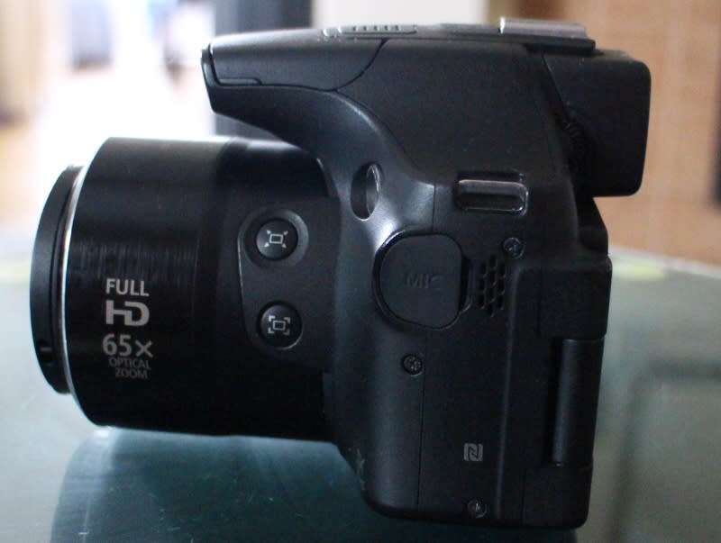 Canon SX 60 HS, photos show exact item on sale, good working condition.