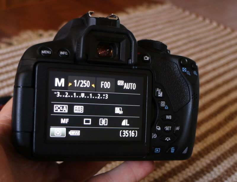 Canon 700D body only, photos show exact item on sale, top condition
