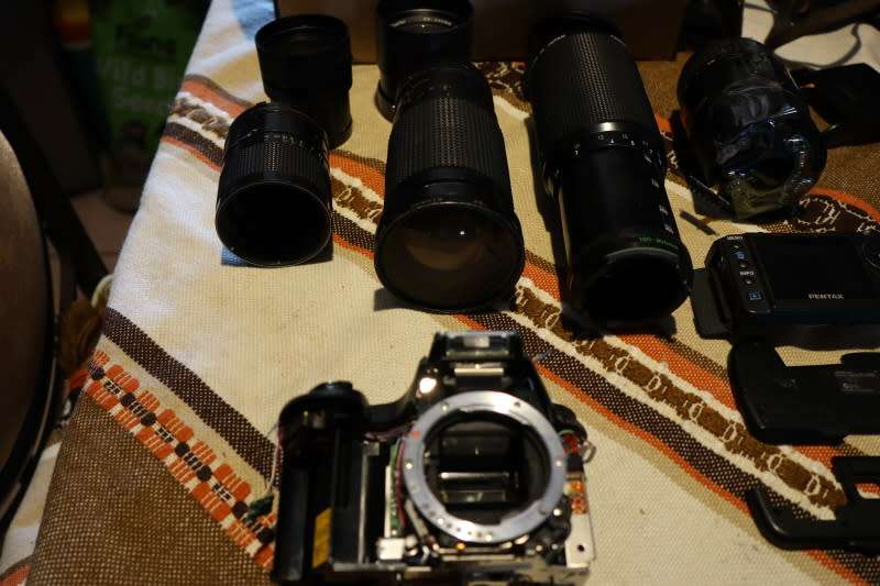 Large collection of camera spares, please study photos, spares only none of these items are complete