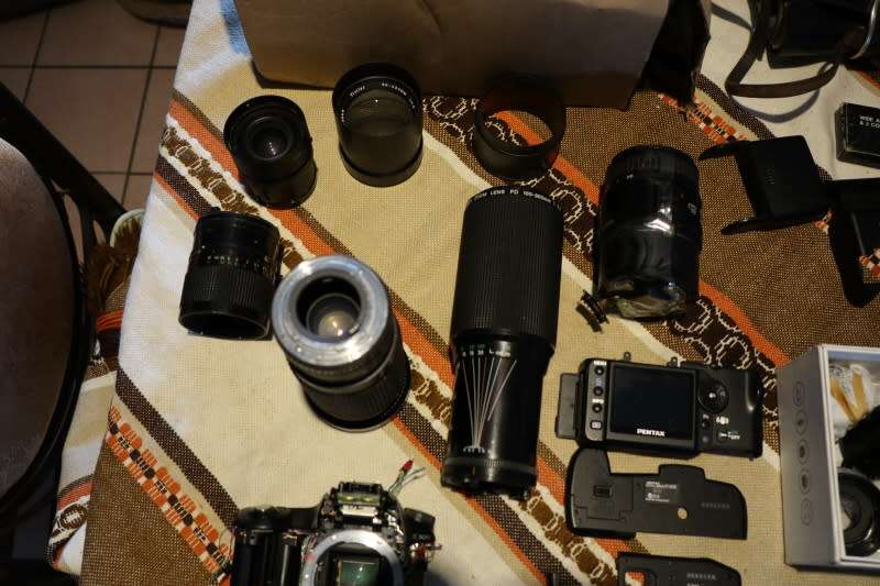 Large collection of camera spares, please study photos, spares only none of these items are complete