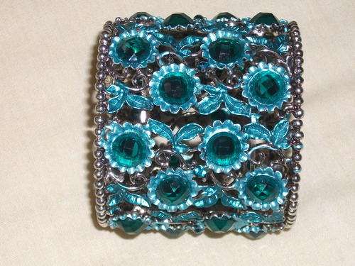 STUNNING FLOWER BEADED 50mm BROAD BRACELET COLORFUL