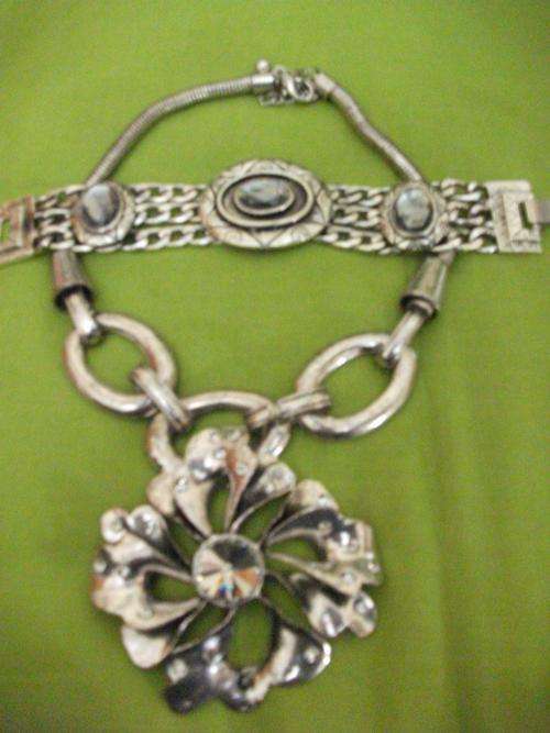 CRAZY OFFER!!! NECKLACE WITH MATCHING BRACELET