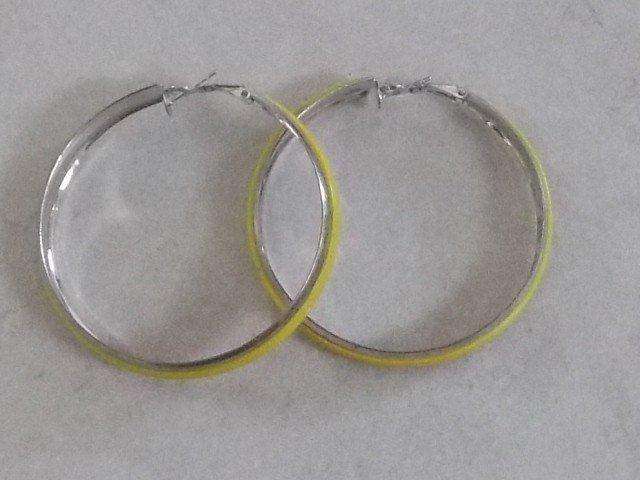 STUNNING EARRINGS