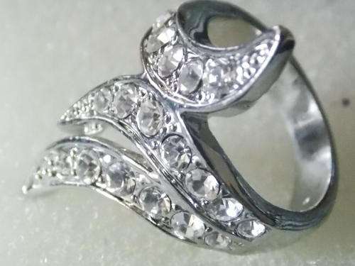 STUNNING FILLED SILVER DESIGNERS RING WITH SIM DIAMONDS SIZE 16,18,20(FREE IMPORT)