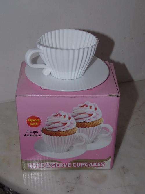 3 UP FOR GRABBS!!! STUNNING 8 PIECE CUP AND SUASER COMBINATION JUST BAKE