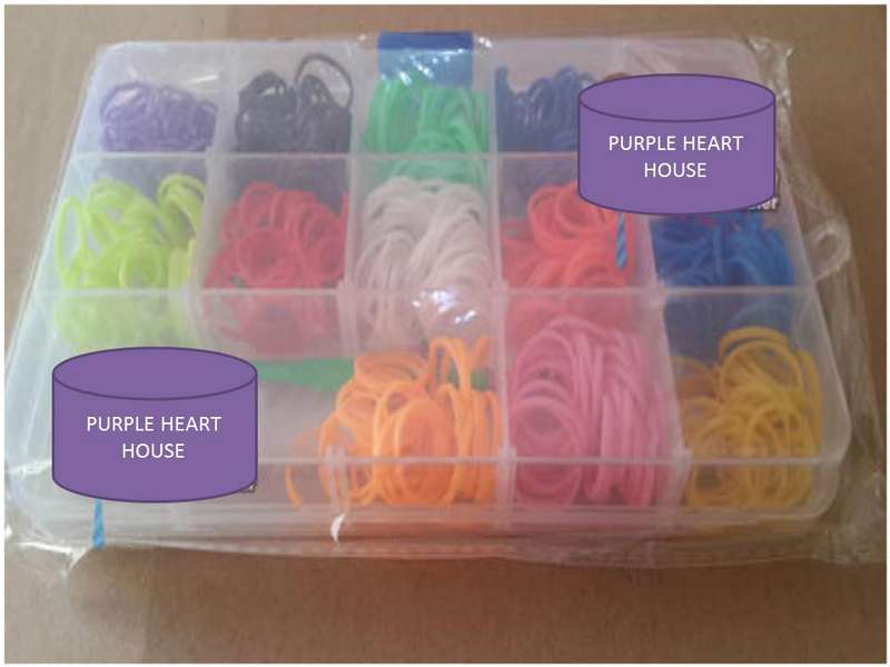 600 LOOM BANDS,BOARD AND TOOL THE NEW EUROPE AND USA SENSATION IS HERE