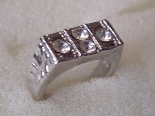 STUNNING FILLED SILVER GENTS DESIGNERS RING WITH SIM DIAMONDS  SIZE 8 OR 18(FREE IMPORT last one)