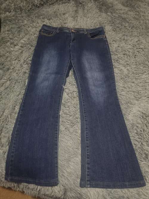 Ladies denim jeans
