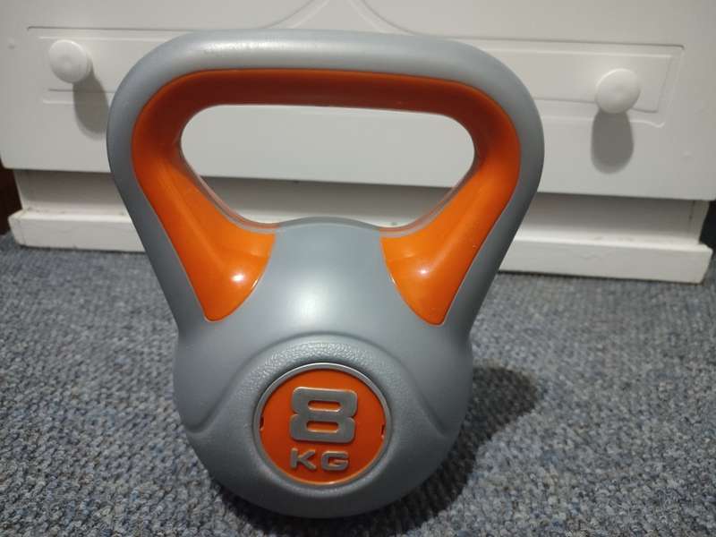 Kettlebell weight - 8kg