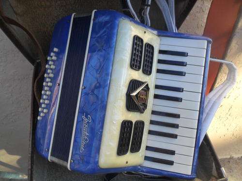 Beginners Accordion