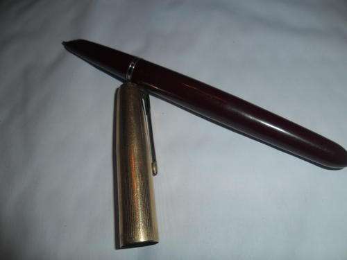 PARKER FOUNTAIN PEN WITH GOLD PLATED COVER