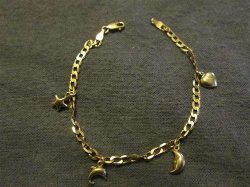 9ct Charm bracelet