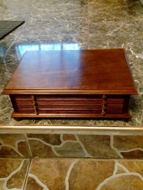 SUPER RARE VINTAGE COIN CHEST DRAWERS WITH FOUR DRAWERS AND BRASS HANDLES(HOLDS 60 COINS)