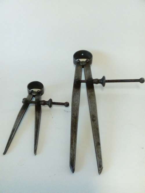 TWO VERY OLD MOORE ND WRIGHT SPRING CALLIPERS (c DESC)