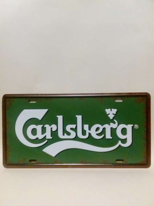SUPER COOL COLLECTORS VINTAGE STYLE PRESSED METAL CARLSBERG LICENSE PLATE SIGN