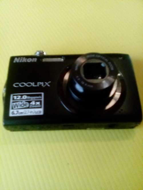 NIKON COOLPIX S3000 DIGITAL CAMERA WITH 12 MEGAPIXEL SYSTEM (BLACK)