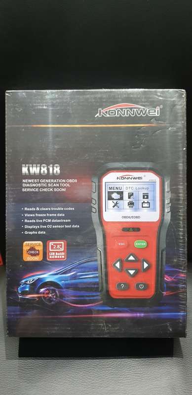 BRAND NEW KONNWEI KW818 NEWEST GENERATION  OBD II DIAGNOSTICS SCAN TOOL