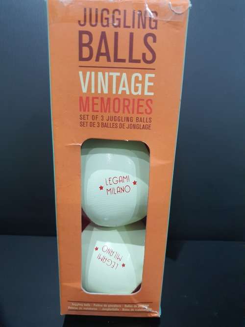 SET OF THREE VINTAGE LEGAMI MILANO JUGGLING BALLS