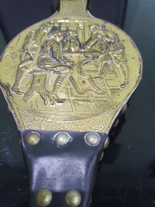 VINTAGE LEATHER/BRASS/WOOD FIREPLACE BLOWER IN WORKING ORDER