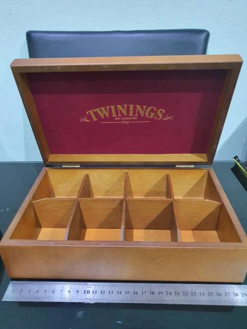VINTAGE 8 COMPARTMENTS WOODEN STORAGE BOX...TWININGS OF ENGLAND