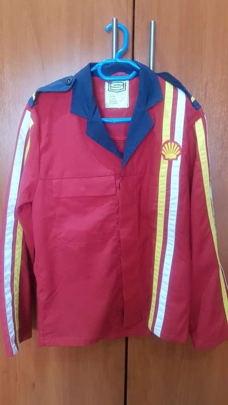 ORIGINAL SHELL CONTI SUIT POLY VISCOSE..MANCAVE ITEM..UNUSED