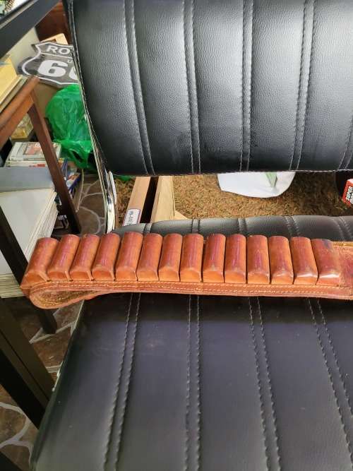 VINTAGE LEATHER SHORTGUN CATRIDGE BELT (30 ROUNDS)