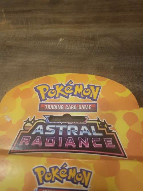 POKEMON TRADING CARDS (ASTRAL RADIANCE)