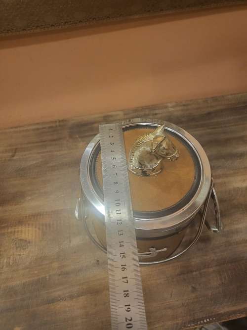 HORSE STYLE ICE BUCKET