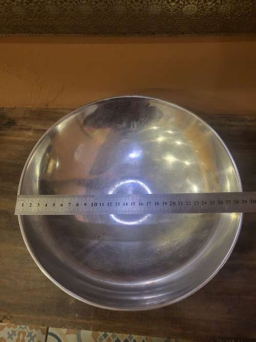 CAROL BOYES STYLE SALAD BOWL