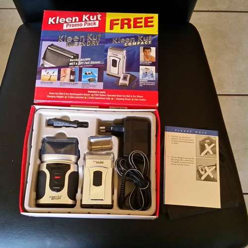 KLEEN KUT WET AND DRY COMPACT SHAVER [GLOMAIL PRODUCT]WITH SLIDE UP TRIMMER